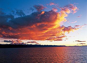 备受期待的JRPG《链接回声（Chained Echoes）》现已推出